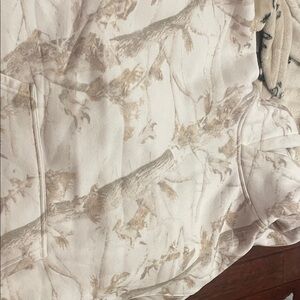 Women's Camouflage Hoodie